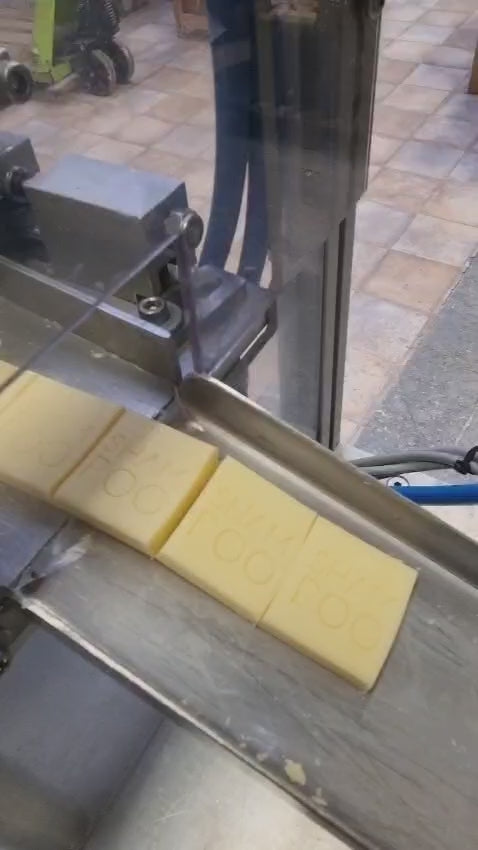 Carica il video: 